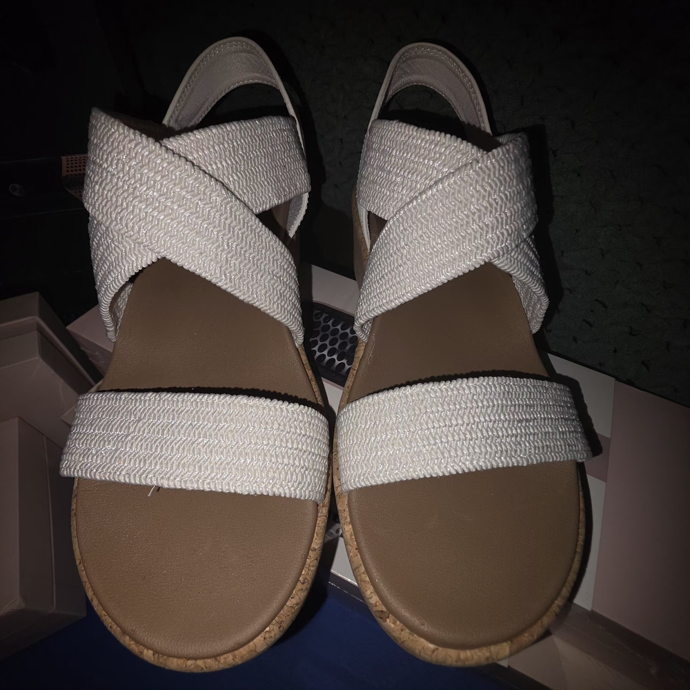 Womens Skechers Arch Fit Beverlee Sand